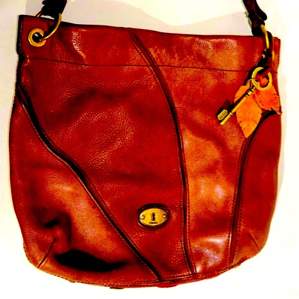 RARE Fossil Desi Flower Hobo Y2K Bag Genuine Leather Purse Key Fob Charm